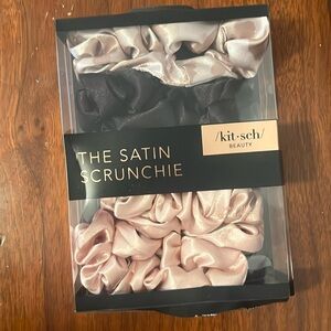 The Satin Scrunchie 5 pack by Kitsch Beauty